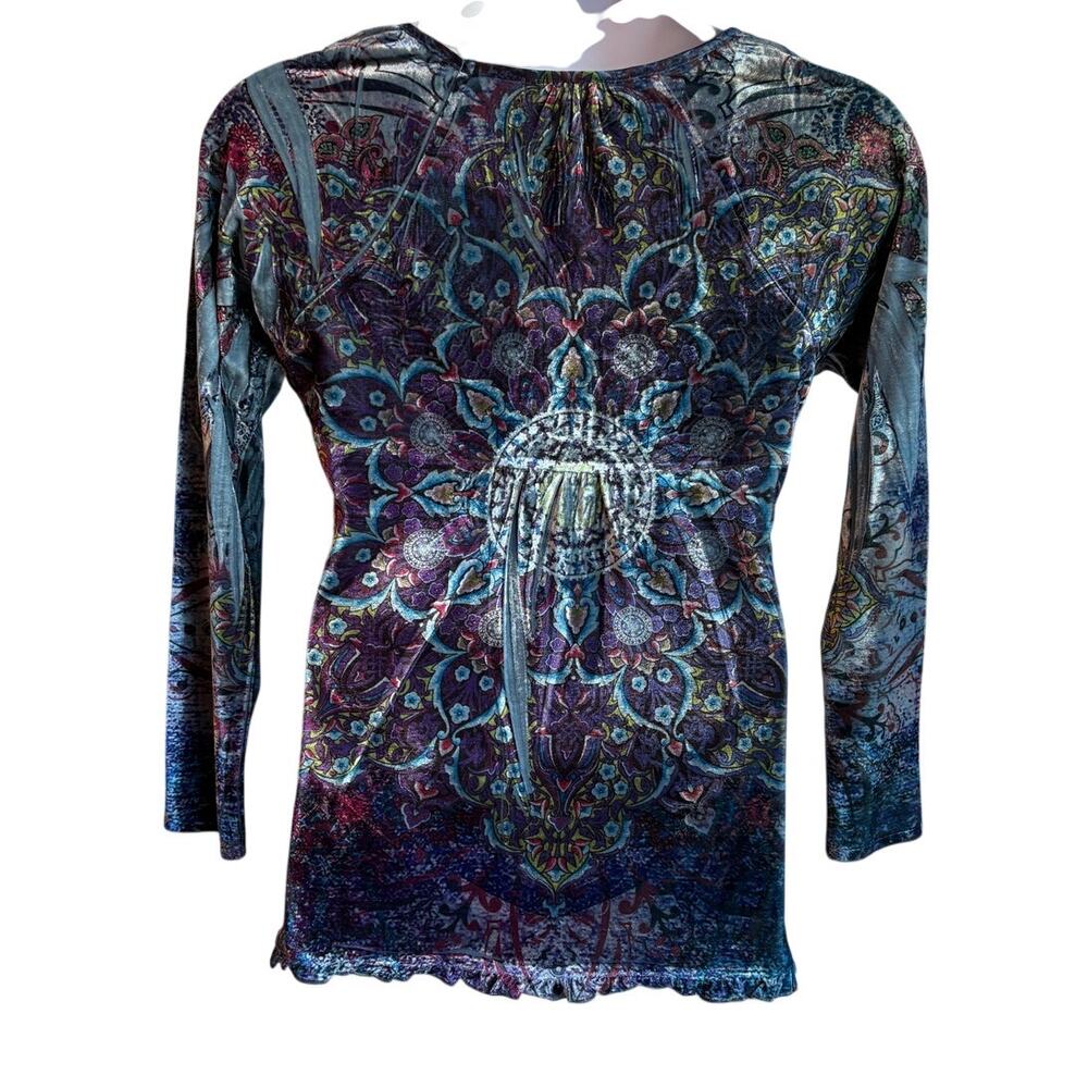 One World Psychedelic Velour V-Neck Top with Ruffles and Smocking Detail size L - Picture 6 of 11